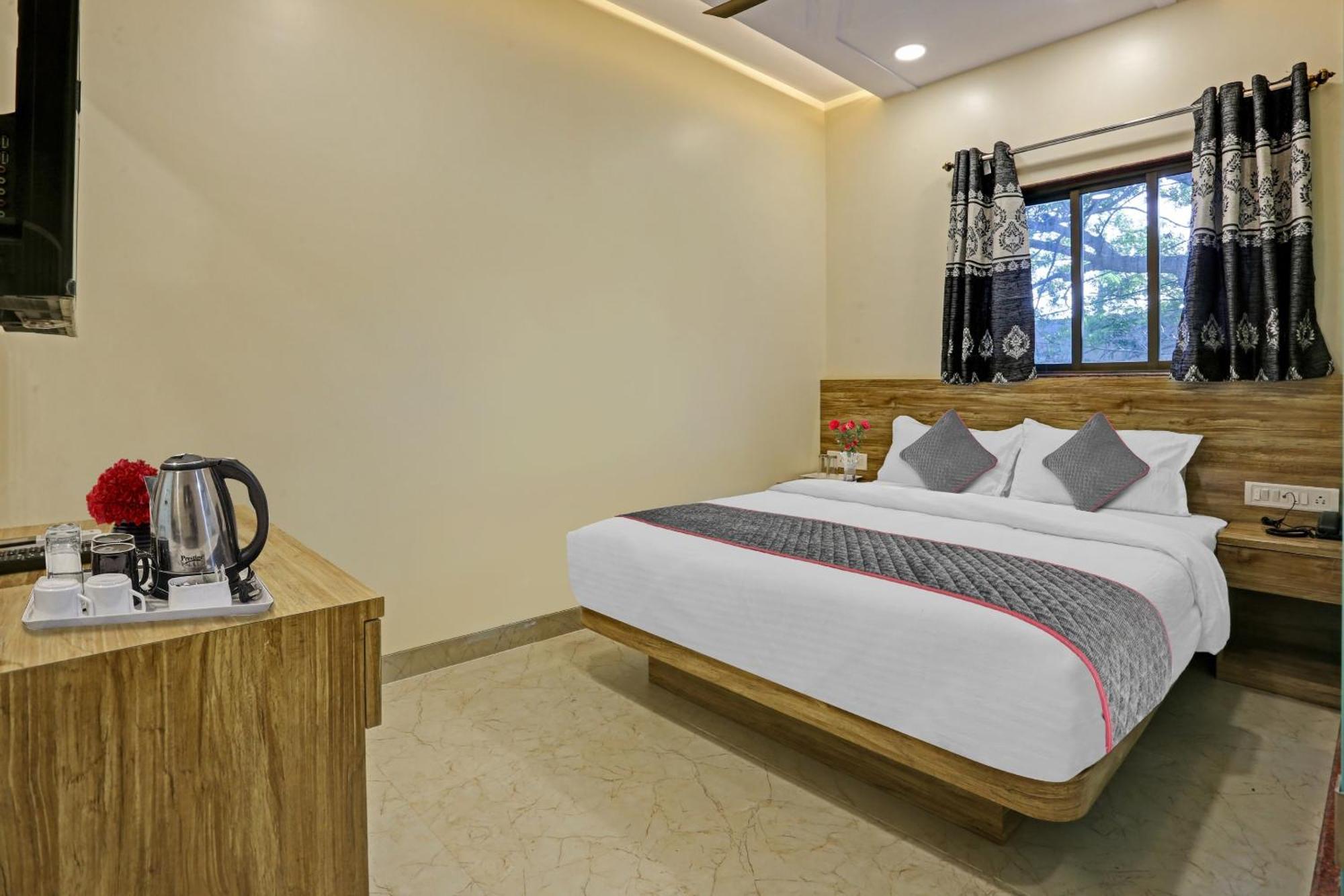 Super Hotel O Kiwi International Мумбаи Экстерьер фото